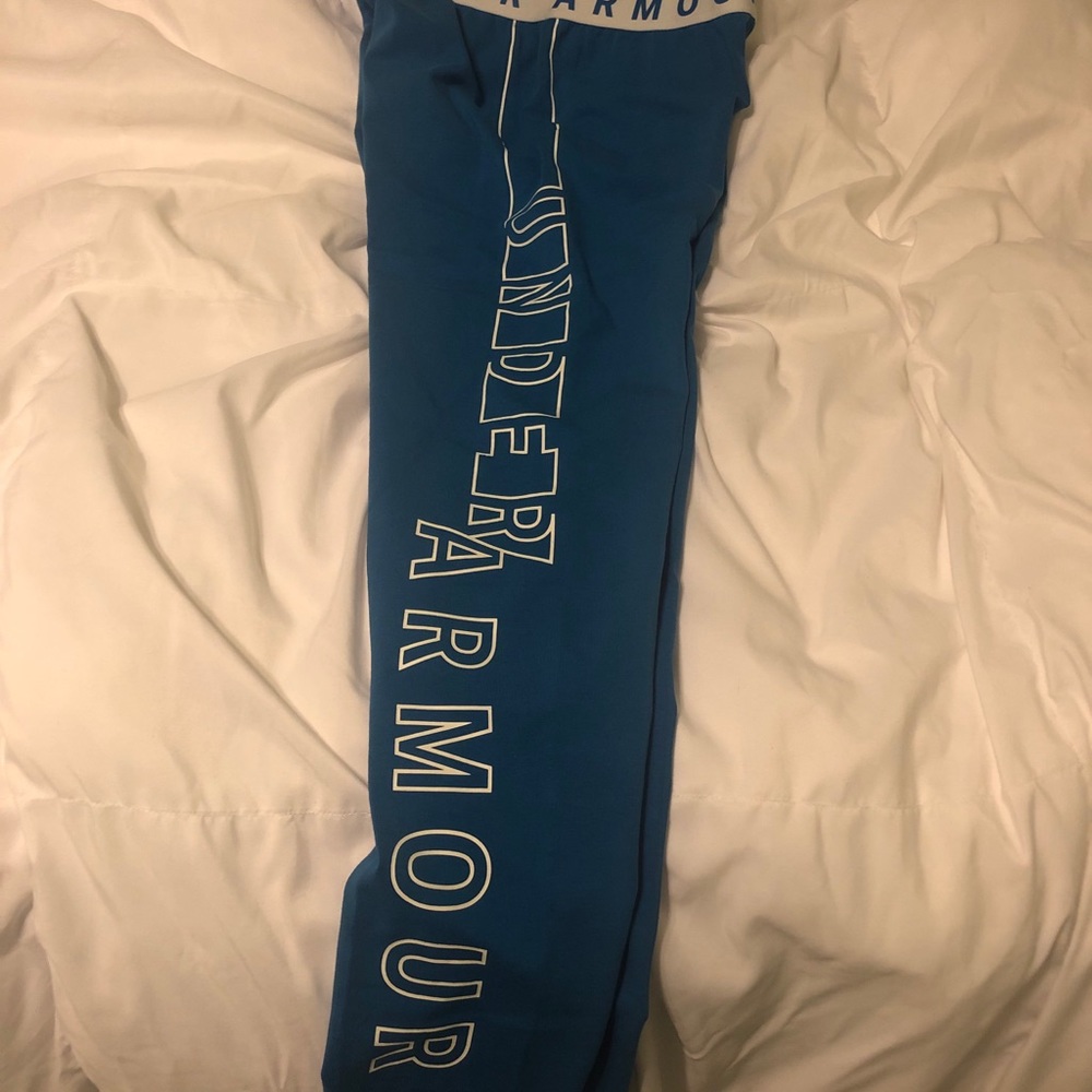 NWT Under Armour athletic tights/leggings XS